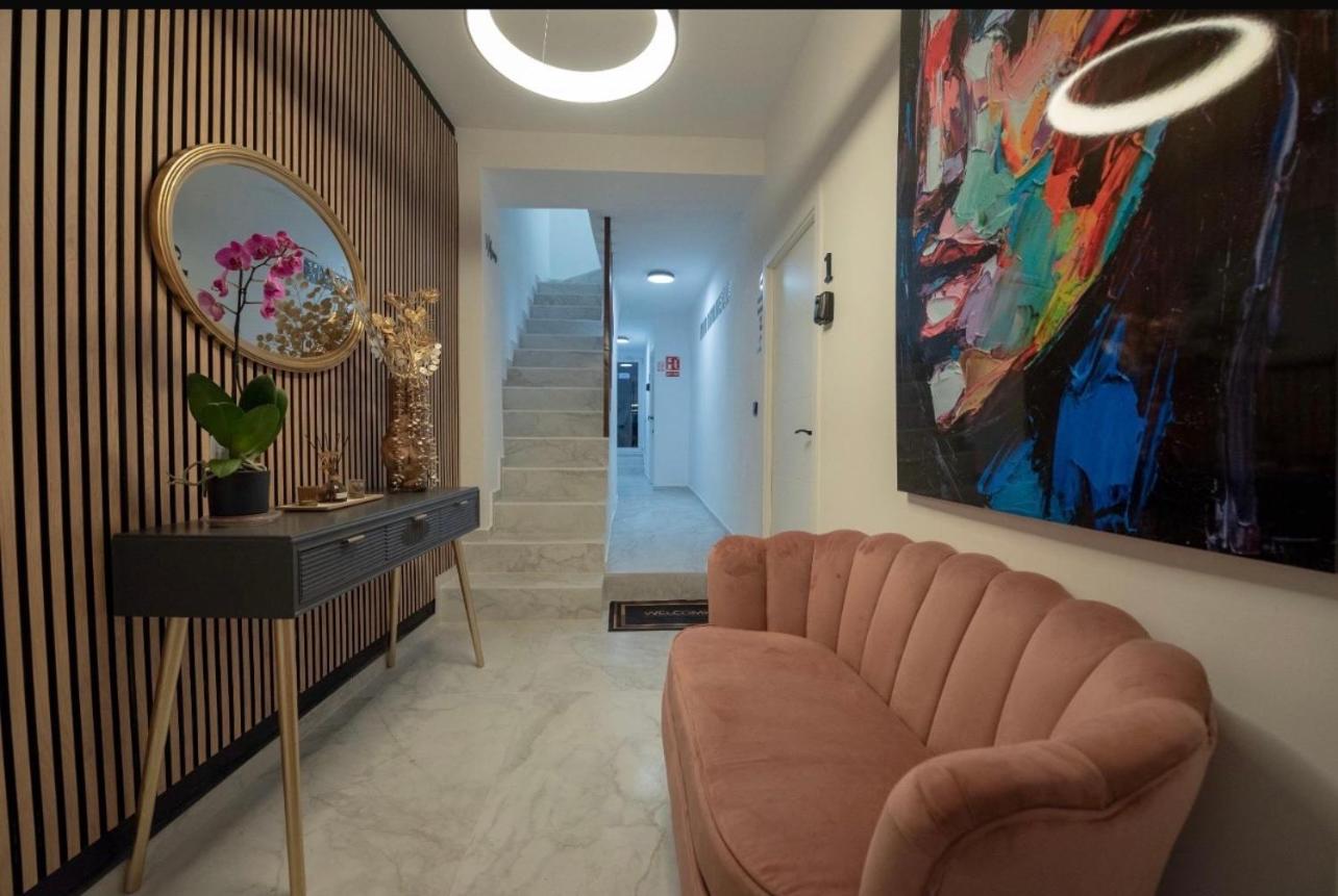 El Patio Del Castillo