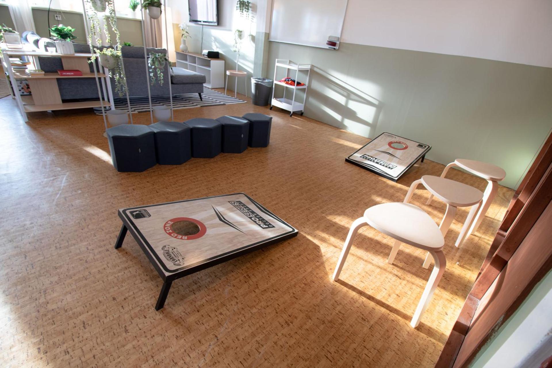 Communal lounge/ TV room