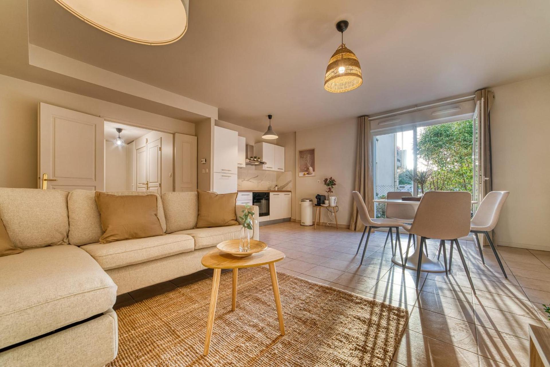 L'Harmonie - Beau RDJ 2 pers - Tram T5