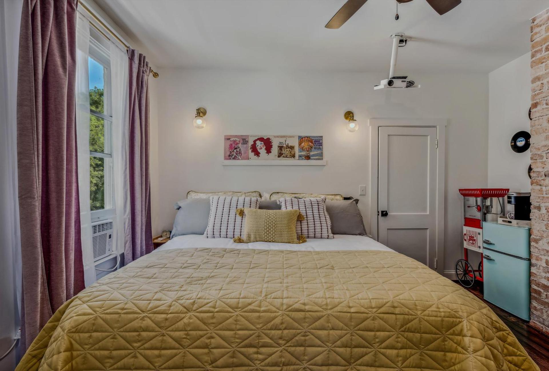 The Grand Castalian Inn Bed and Breakfast