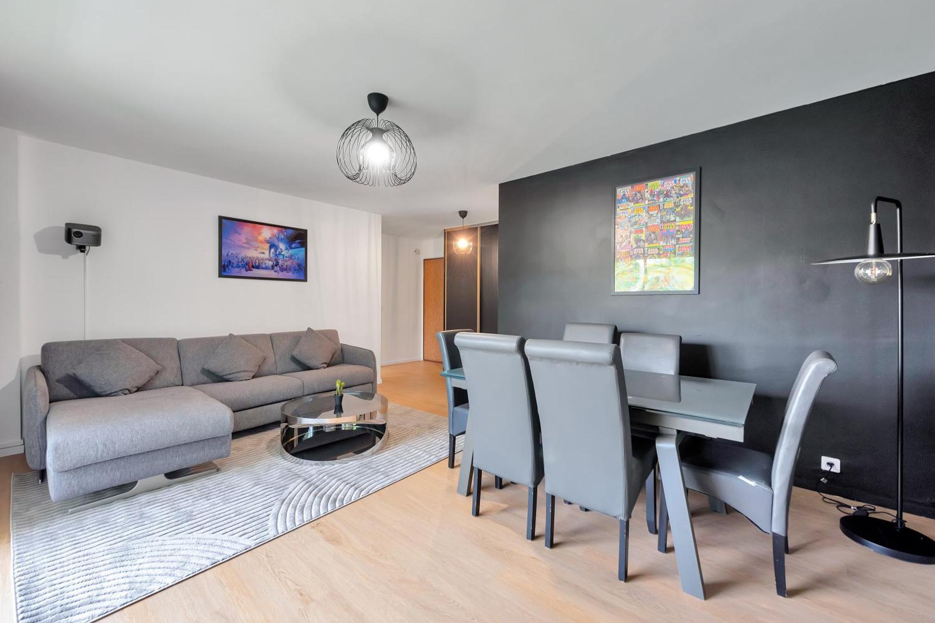 Le Sun Valley - Vidéoprojecteur et Terrasse Zen