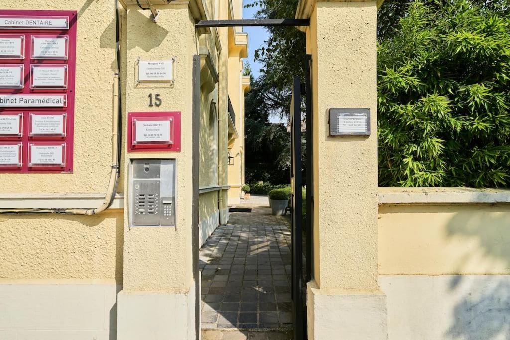 Appartement cosy proche du tram avec parking privé