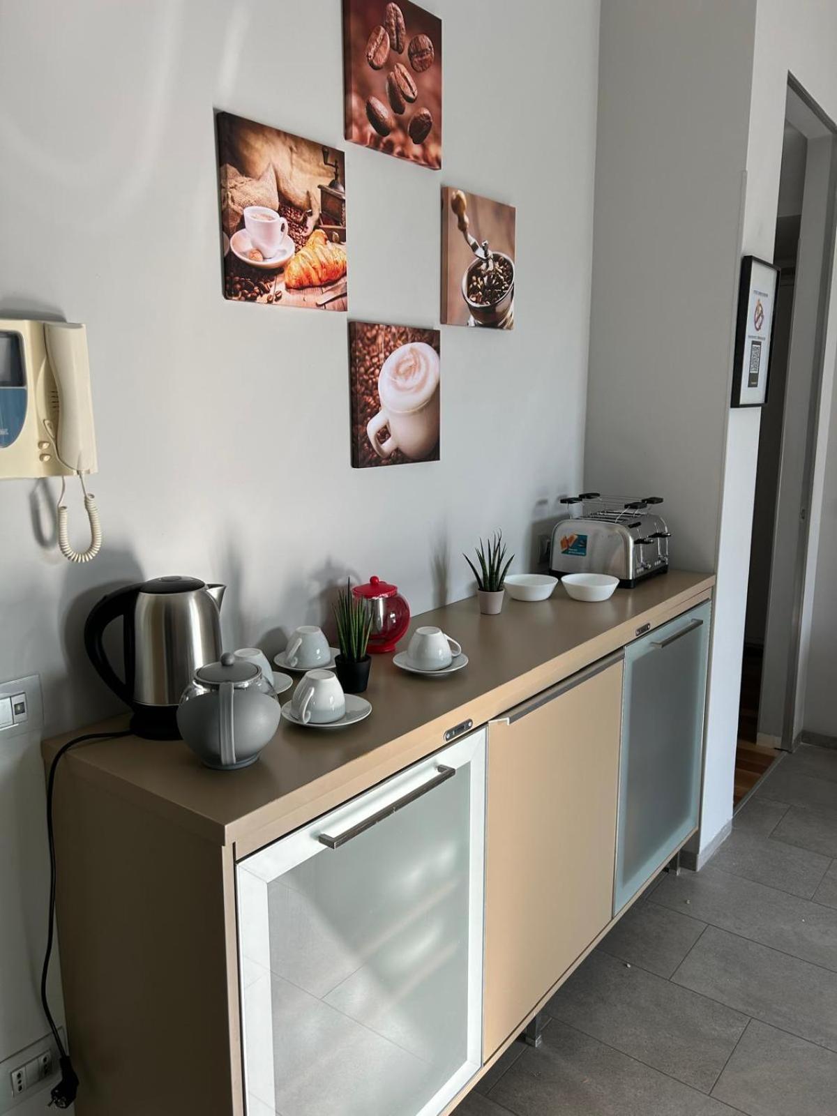 Coffee/tea facilities