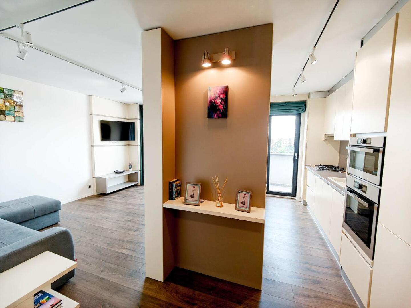 Lakeside Apartment by Iulius Mall