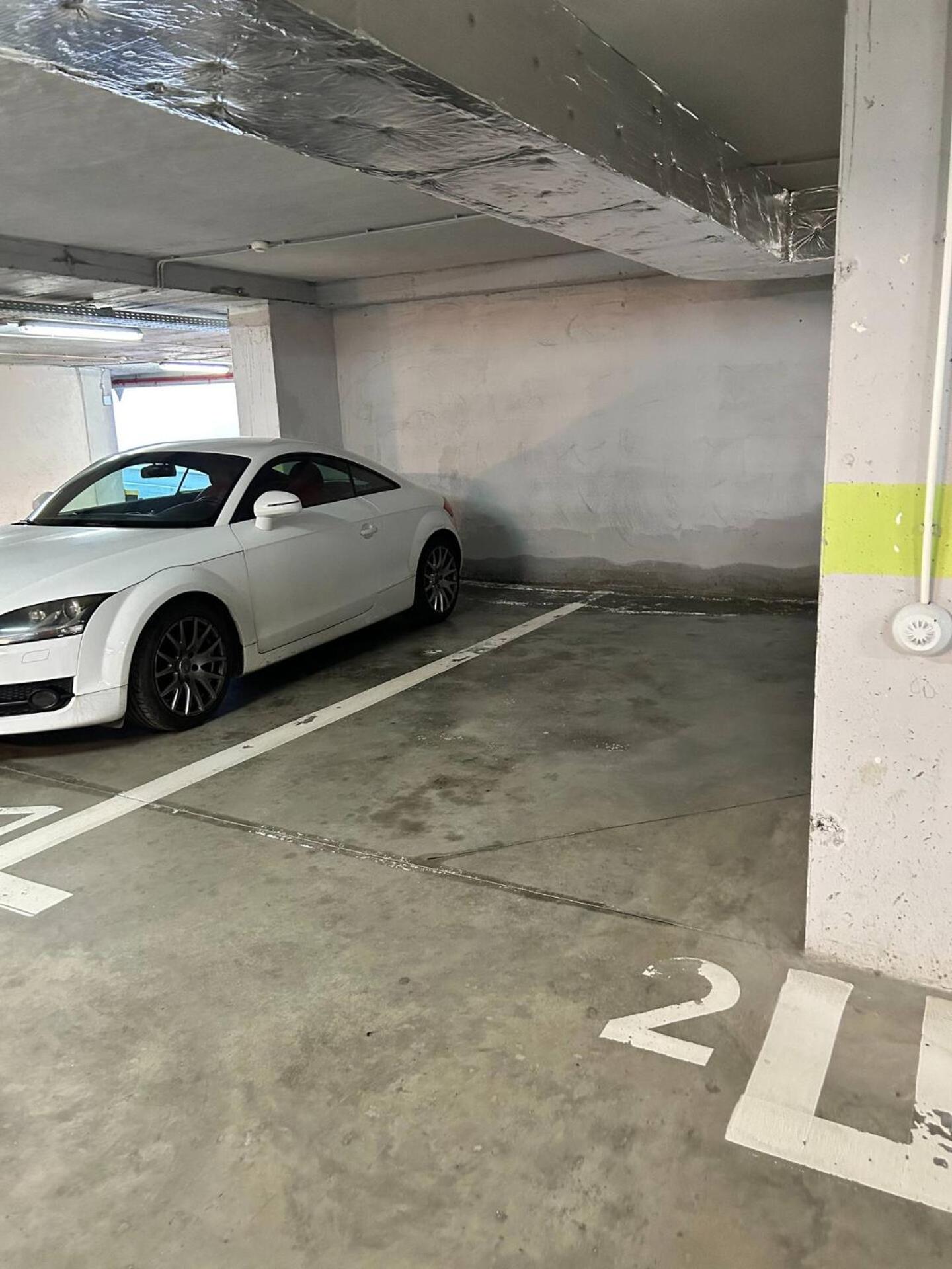 The Comfy Nest - Parking, King Size Bed, Smart TV