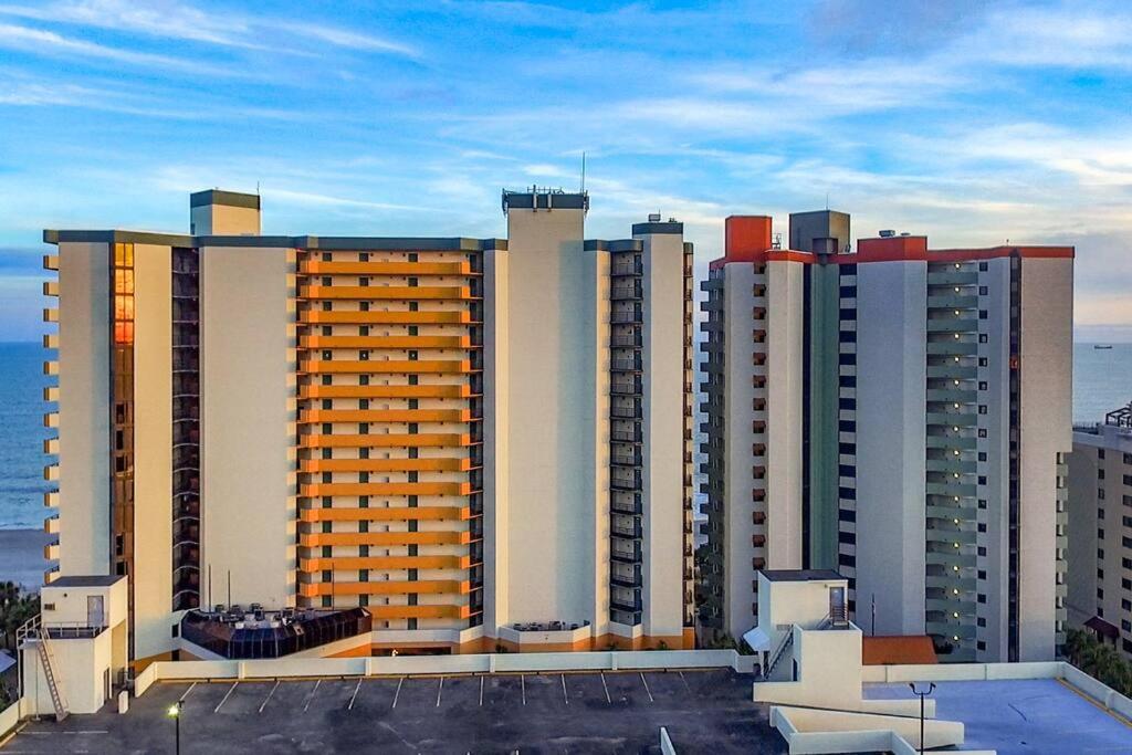 WINTER RATES! Supreme Oceanfront Studio, Dogs OK! 1126