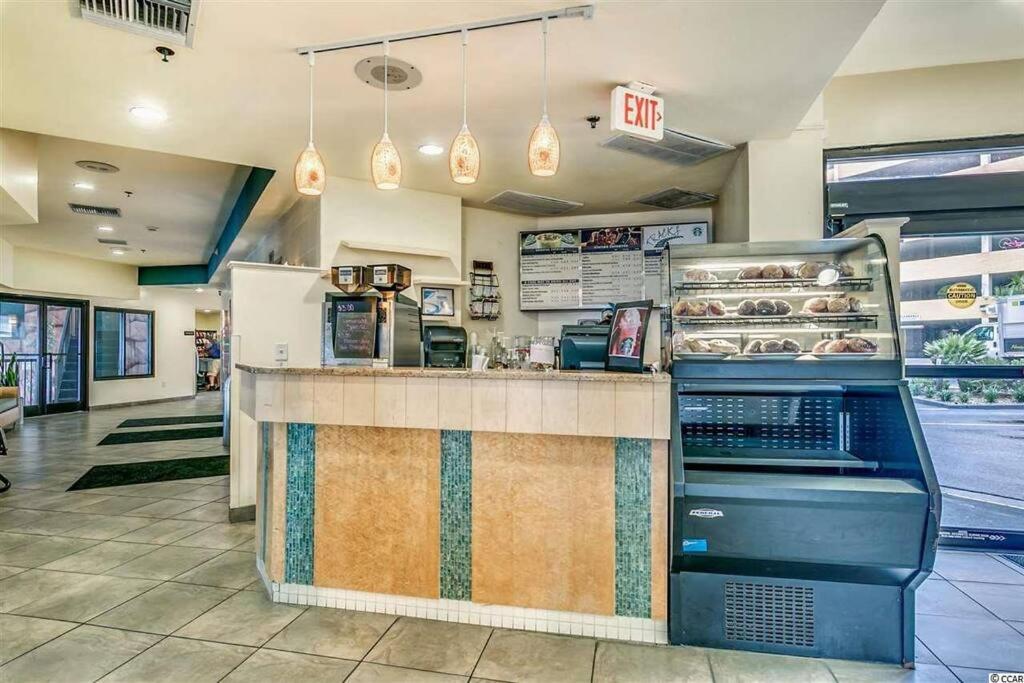 WINTER RATES! Supreme Oceanfront Studio, Dogs OK! 1126