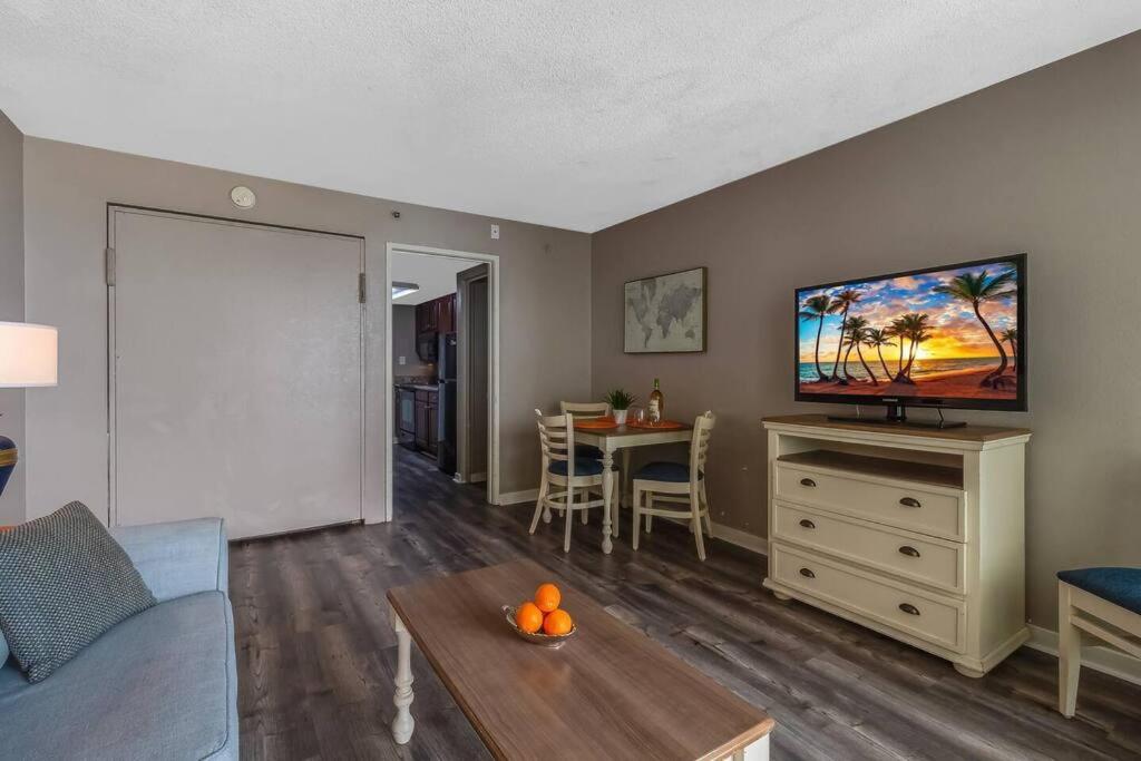 WINTER RATES! Wake Up to the Waves! Oceanview, Dogs Ok! 1638