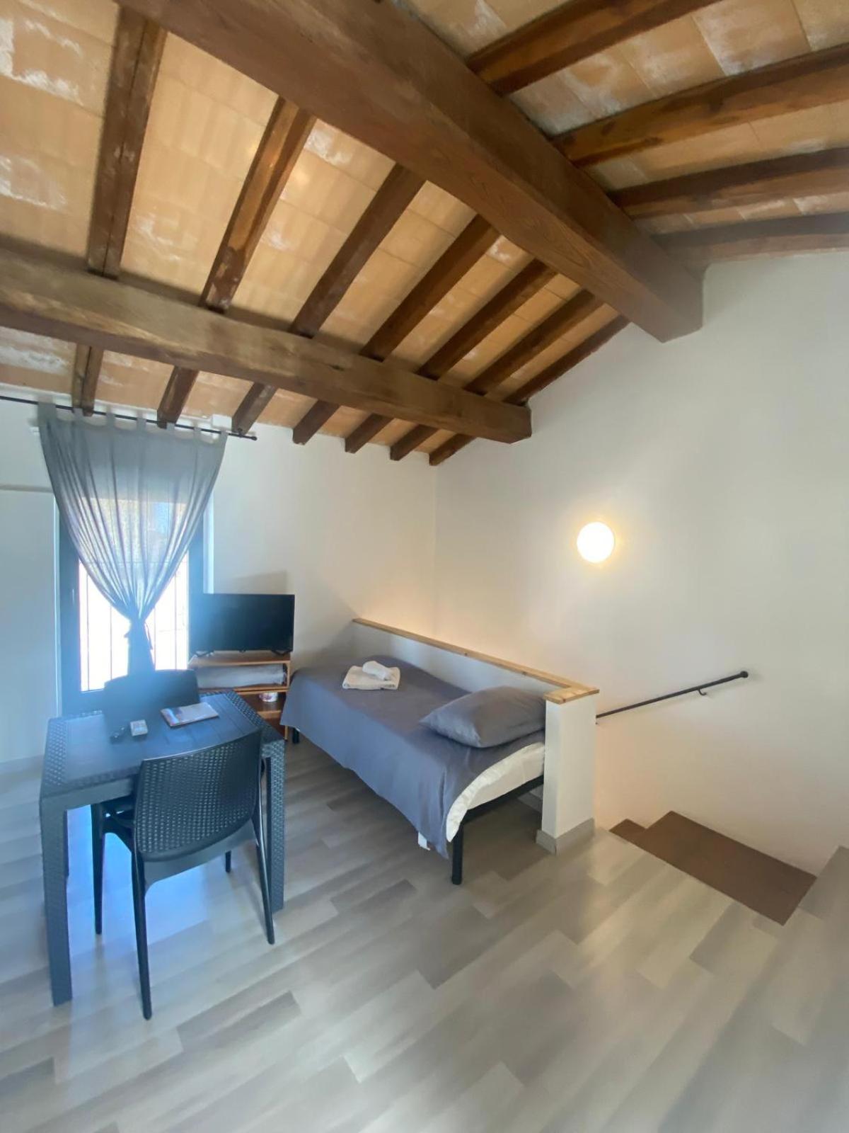 Velia's Home Casa Vacanze B&b