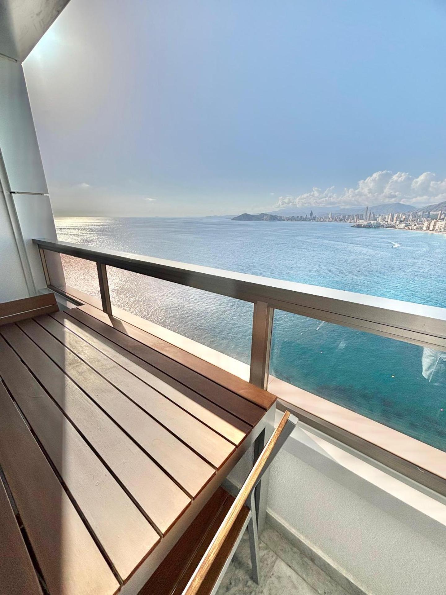 GEMELOS 28 10-C Levante Beach