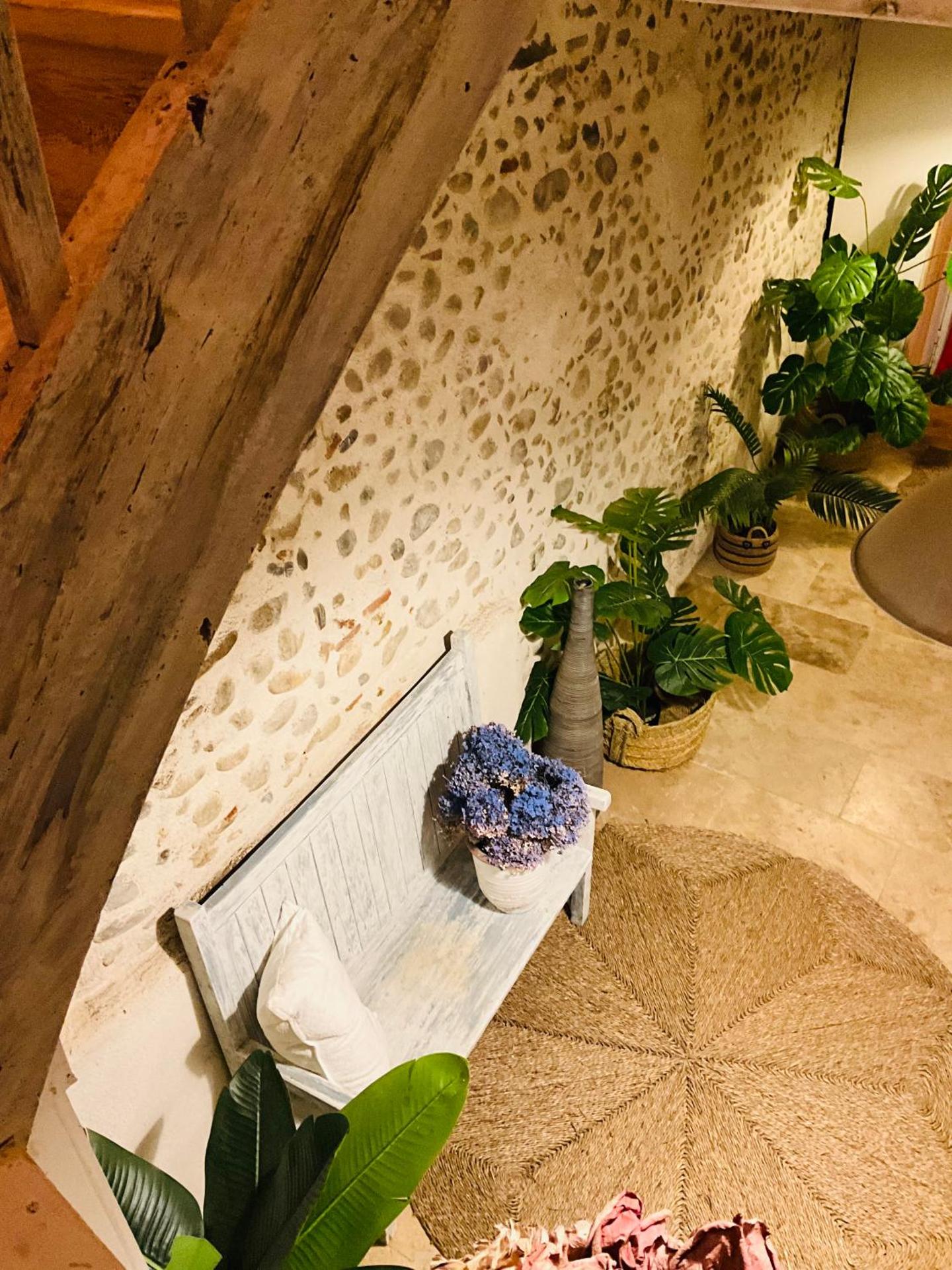 Hôte Labyrinthe sur la place chambres d, hôtes , calme ,Netflix