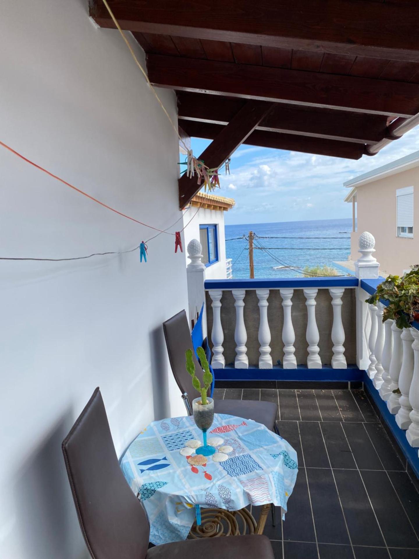 Nikos Studios Meltemi Family Suite Penthouse