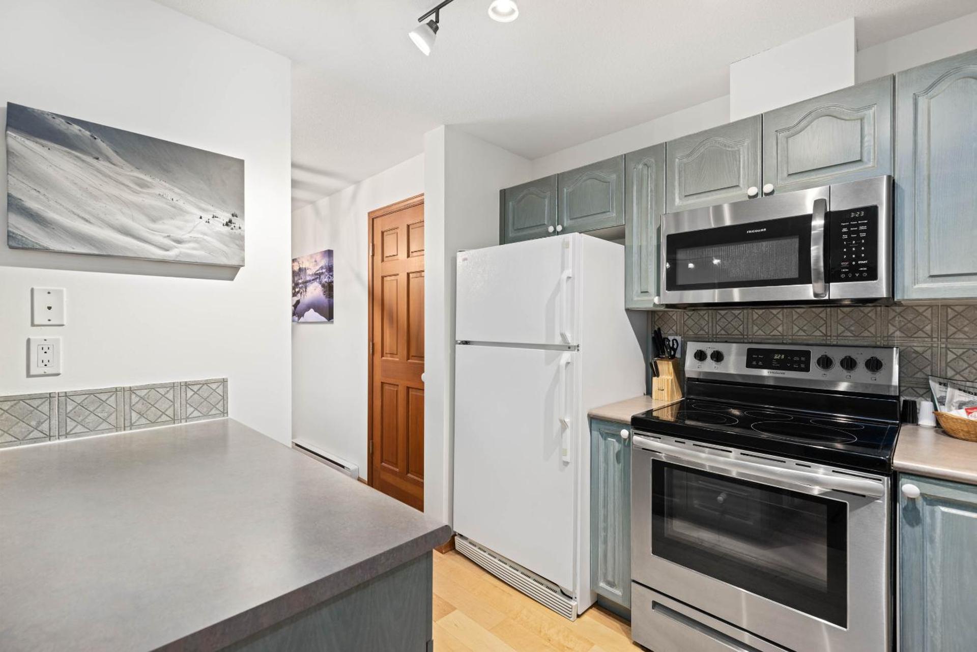 Stoney Creek Sunpath by Whistler Premier