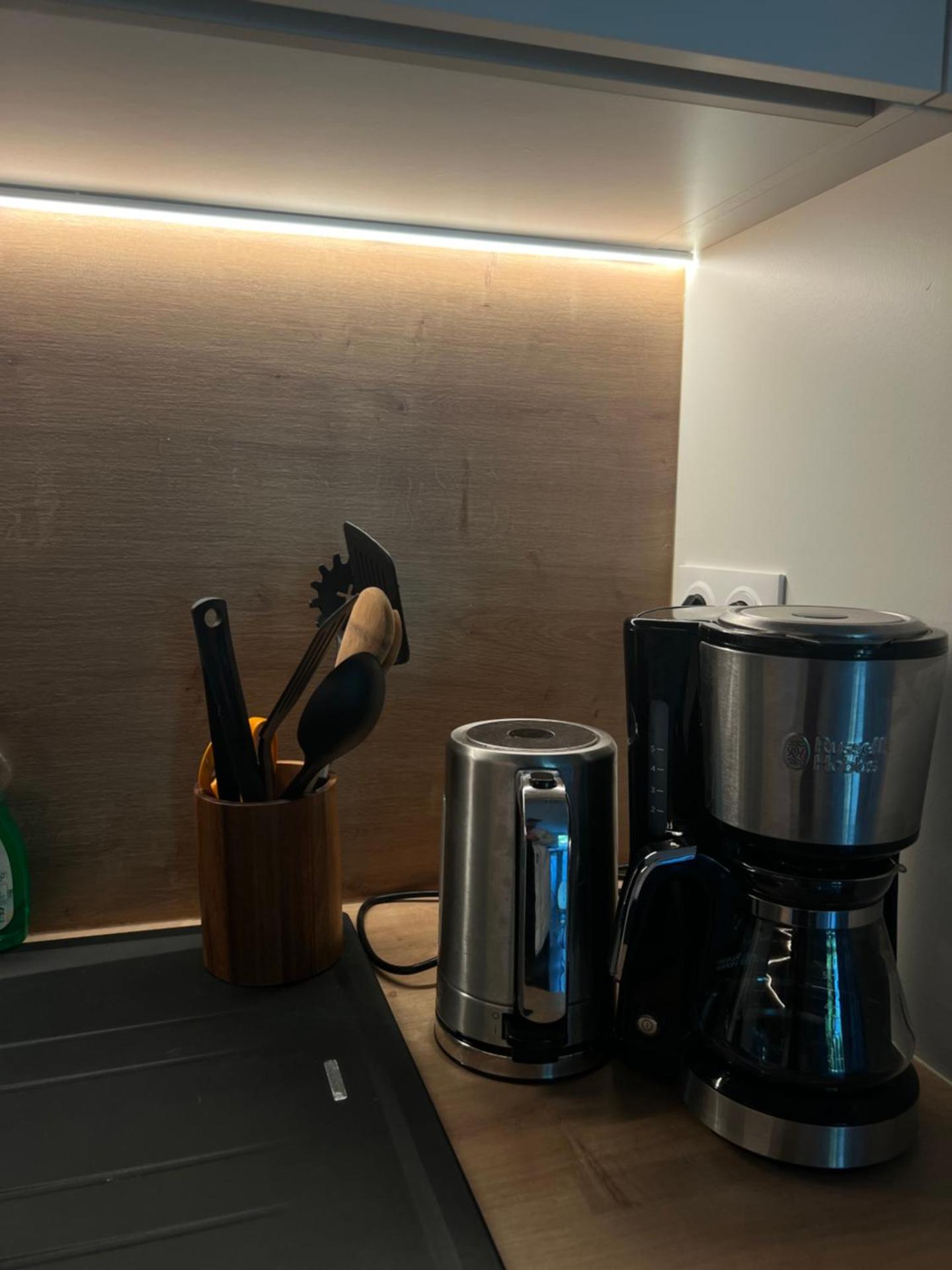 Coffee/tea facilities