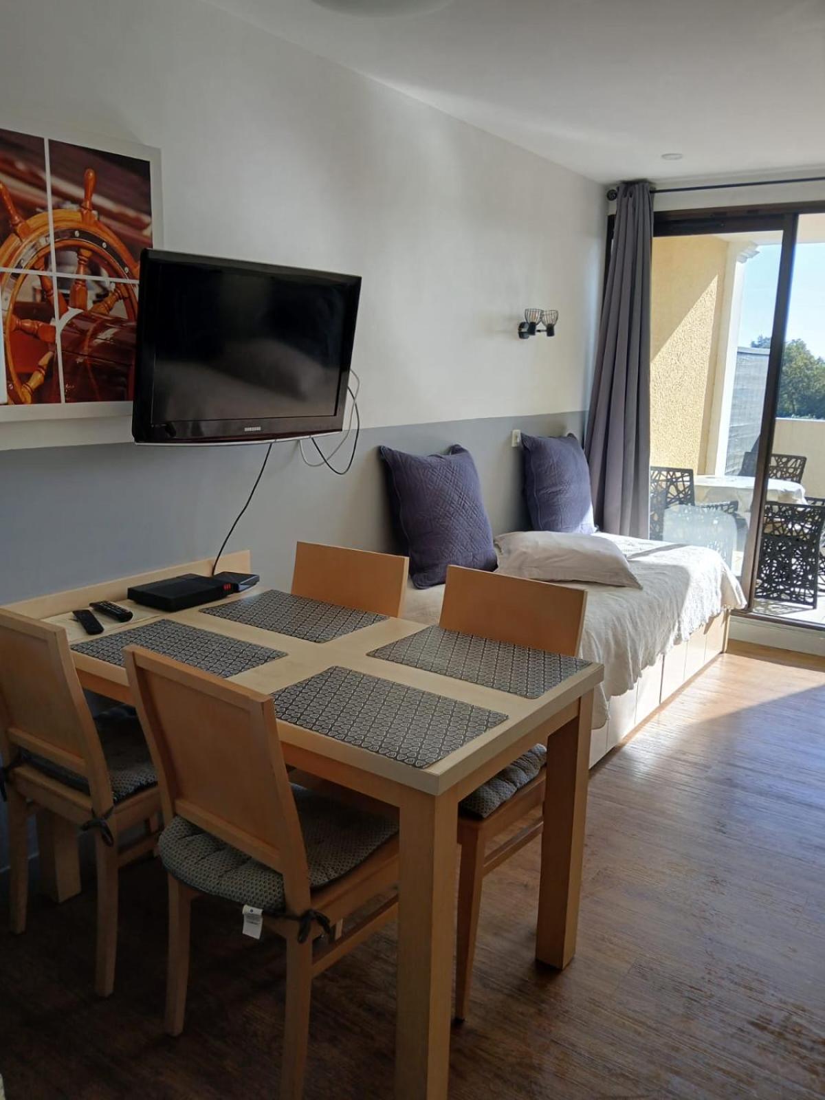 Appartement Grimaud bord de mer