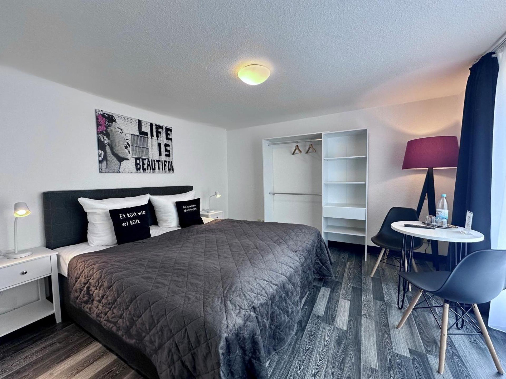 Photo of the whole room