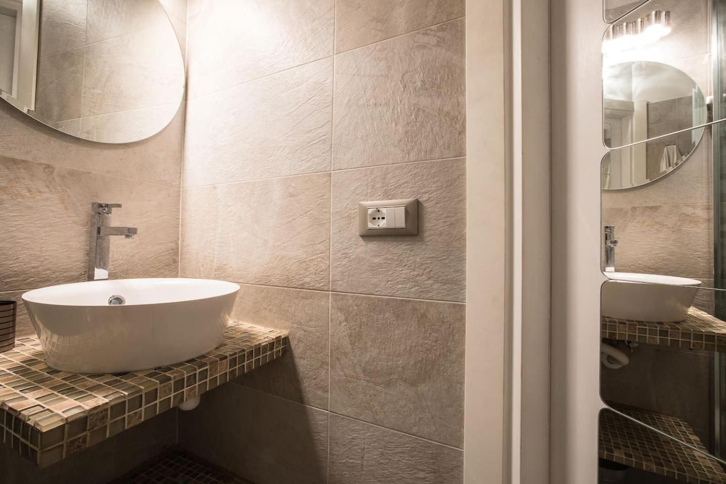 CRISPI DELUXE 2 bedroom