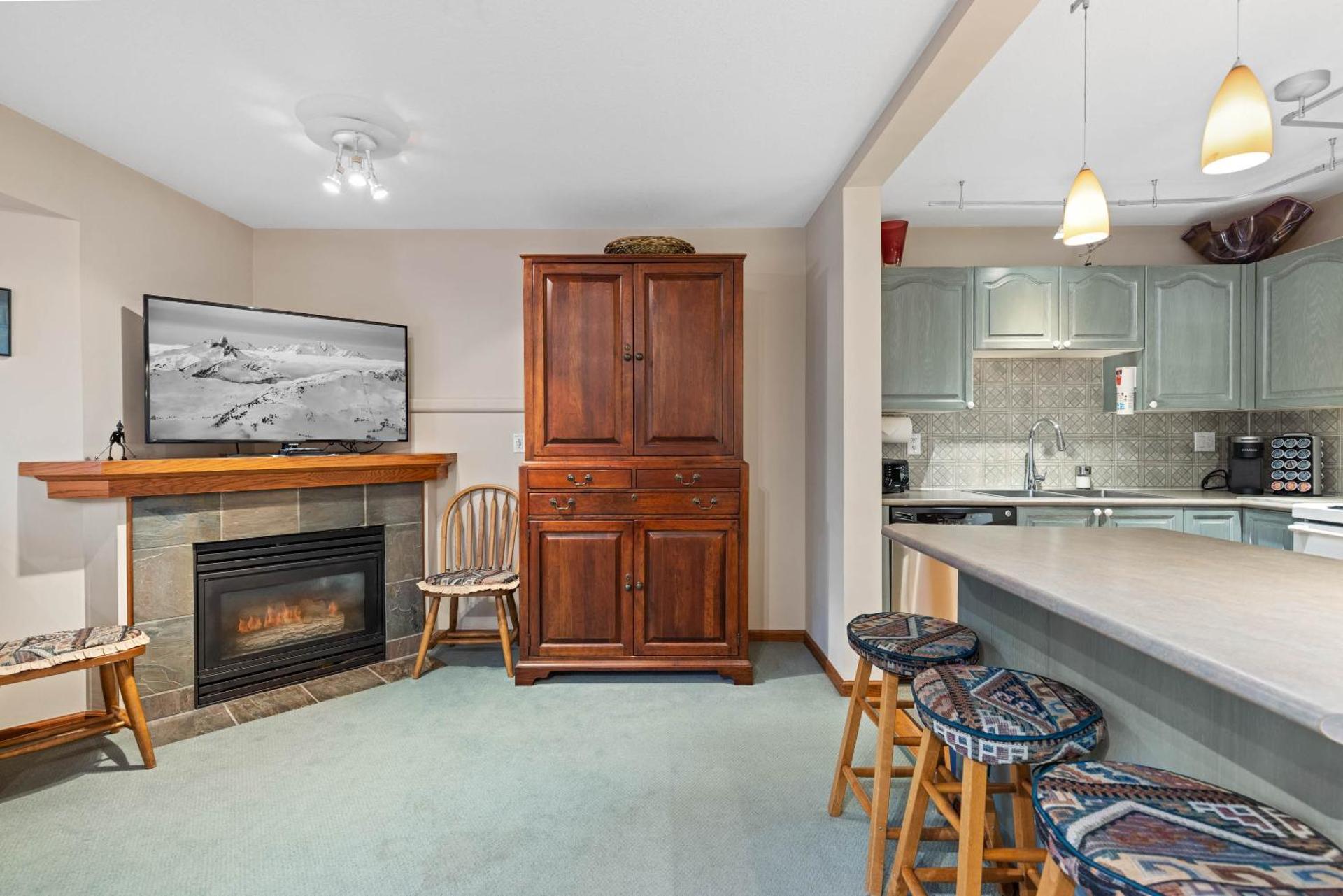 Stoney Creek Sunpath by Whistler Premier