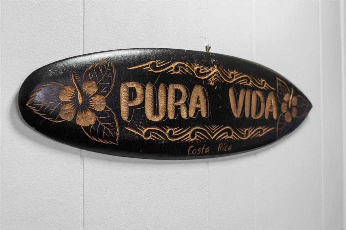 Unique Houseboat Rental