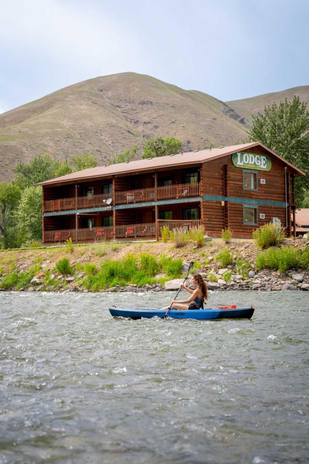 River's Fork Lodge