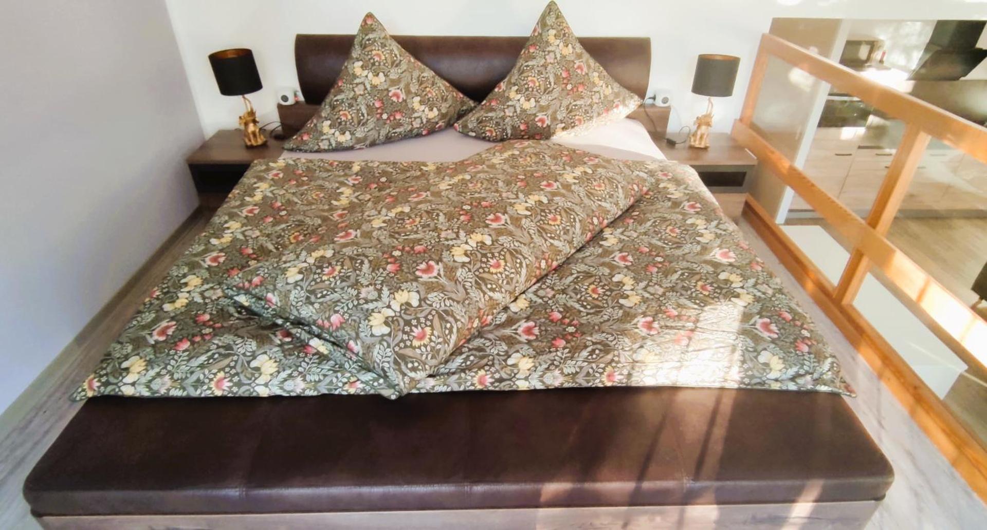 Galerie-Ferienwohnung "Im Schindlershof" - zentral und ruhig