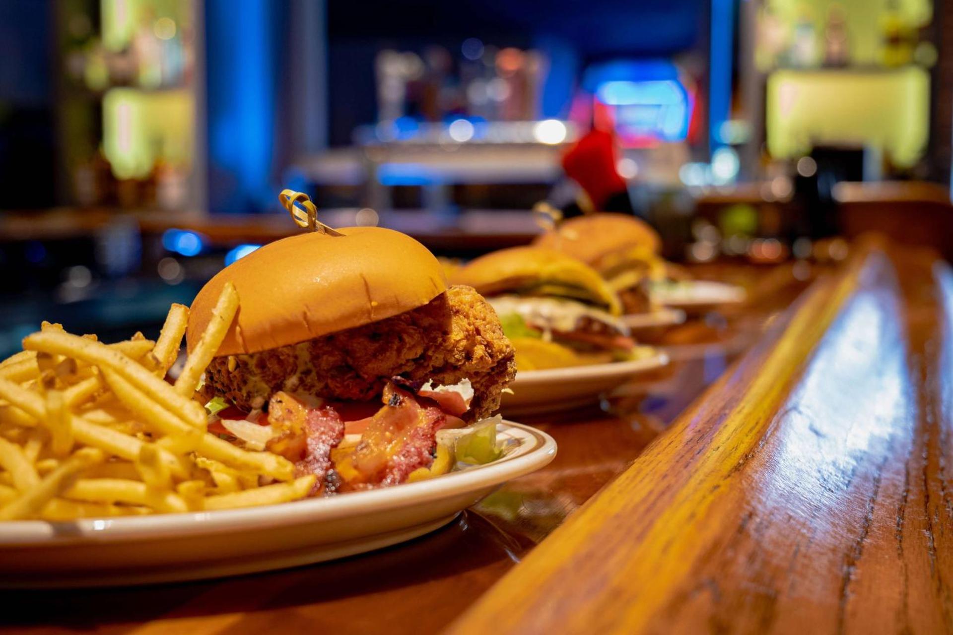 Restaurant/places to eat