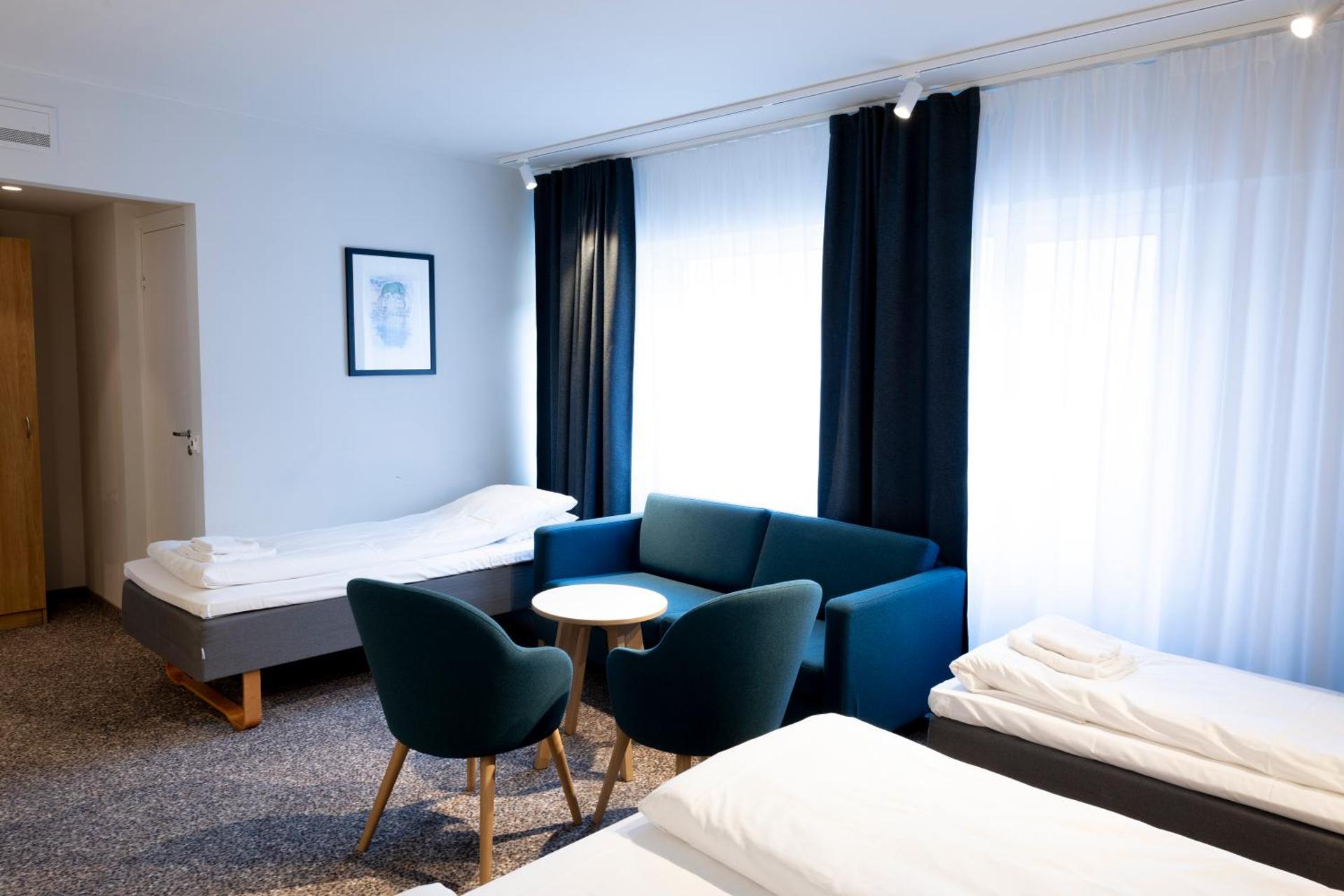 Photo of the whole room