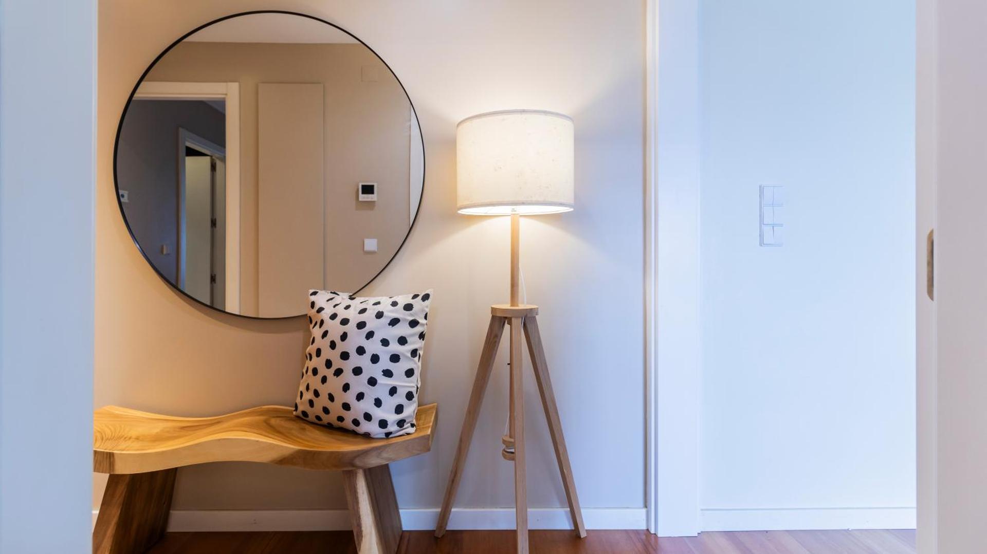 Apartamento com varanda e garagem