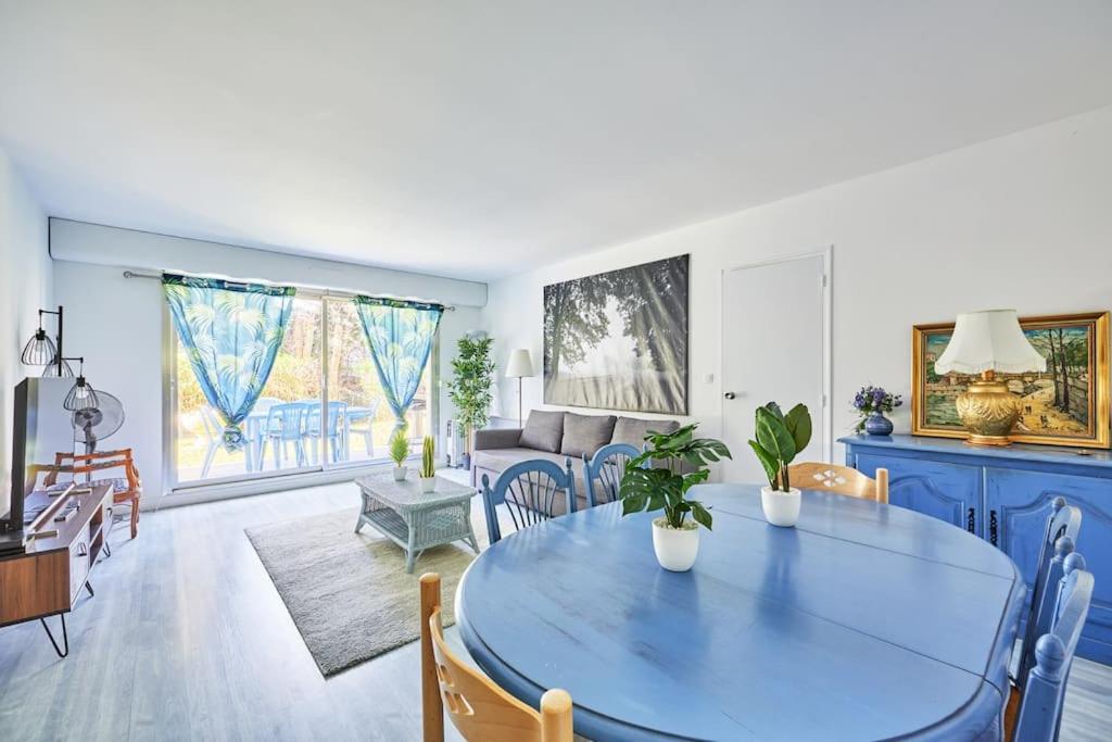 Charming 2BR Private garden, 5MinToBeach Deauville