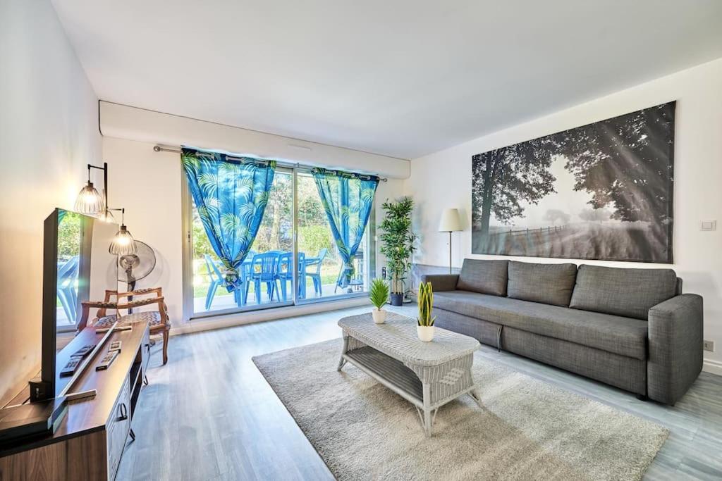 Charming 2BR Private garden, 5MinToBeach Deauville