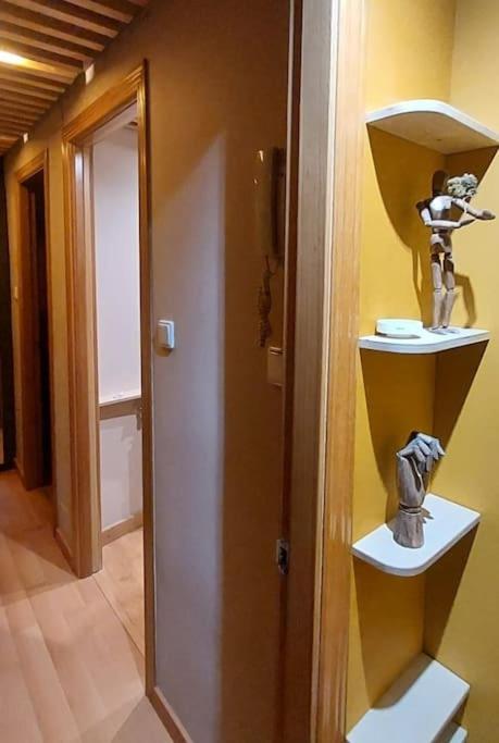 Estudio de diseño con parking en el centro