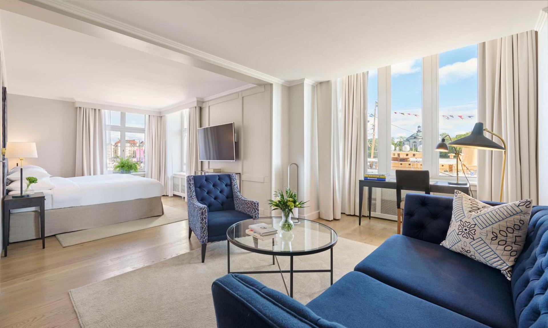 Photo of the whole room