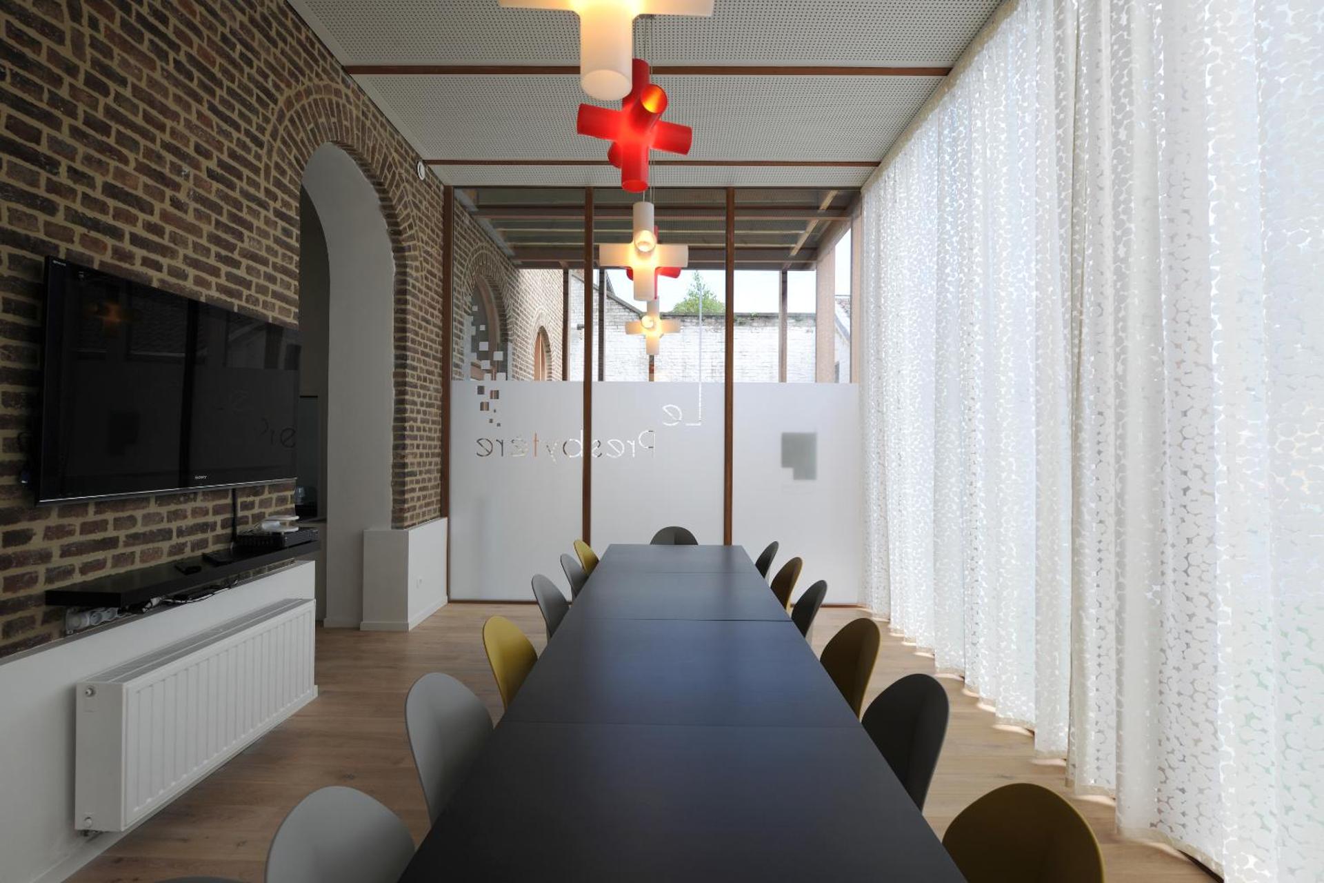 Meeting/conference room