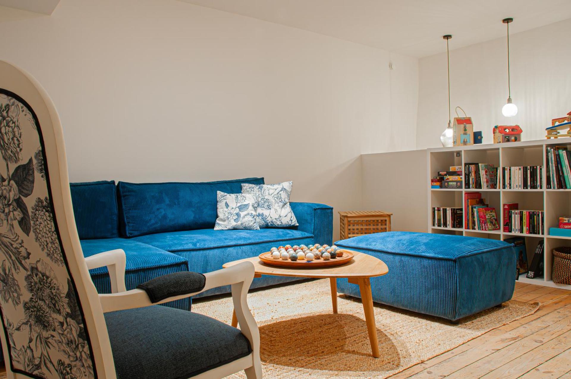 Communal lounge/ TV room