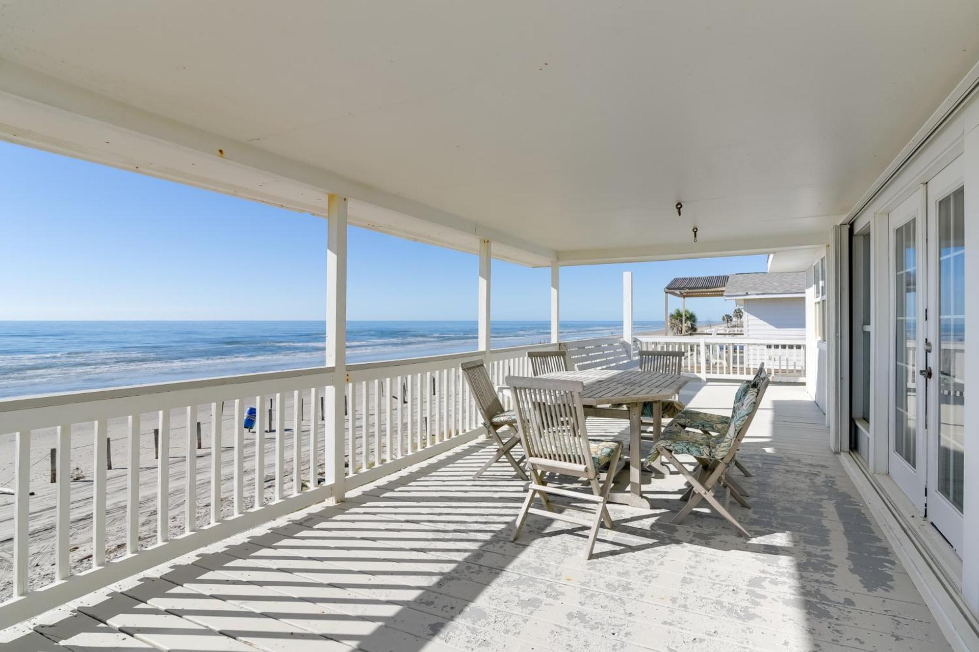 Oceanfront Home with Deck and Views in Galveston!