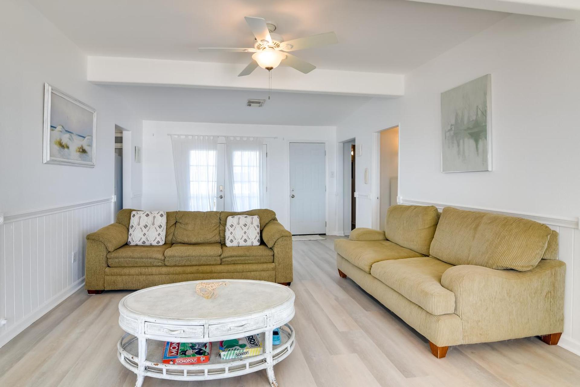 Oceanfront Home with Deck and Views in Galveston!