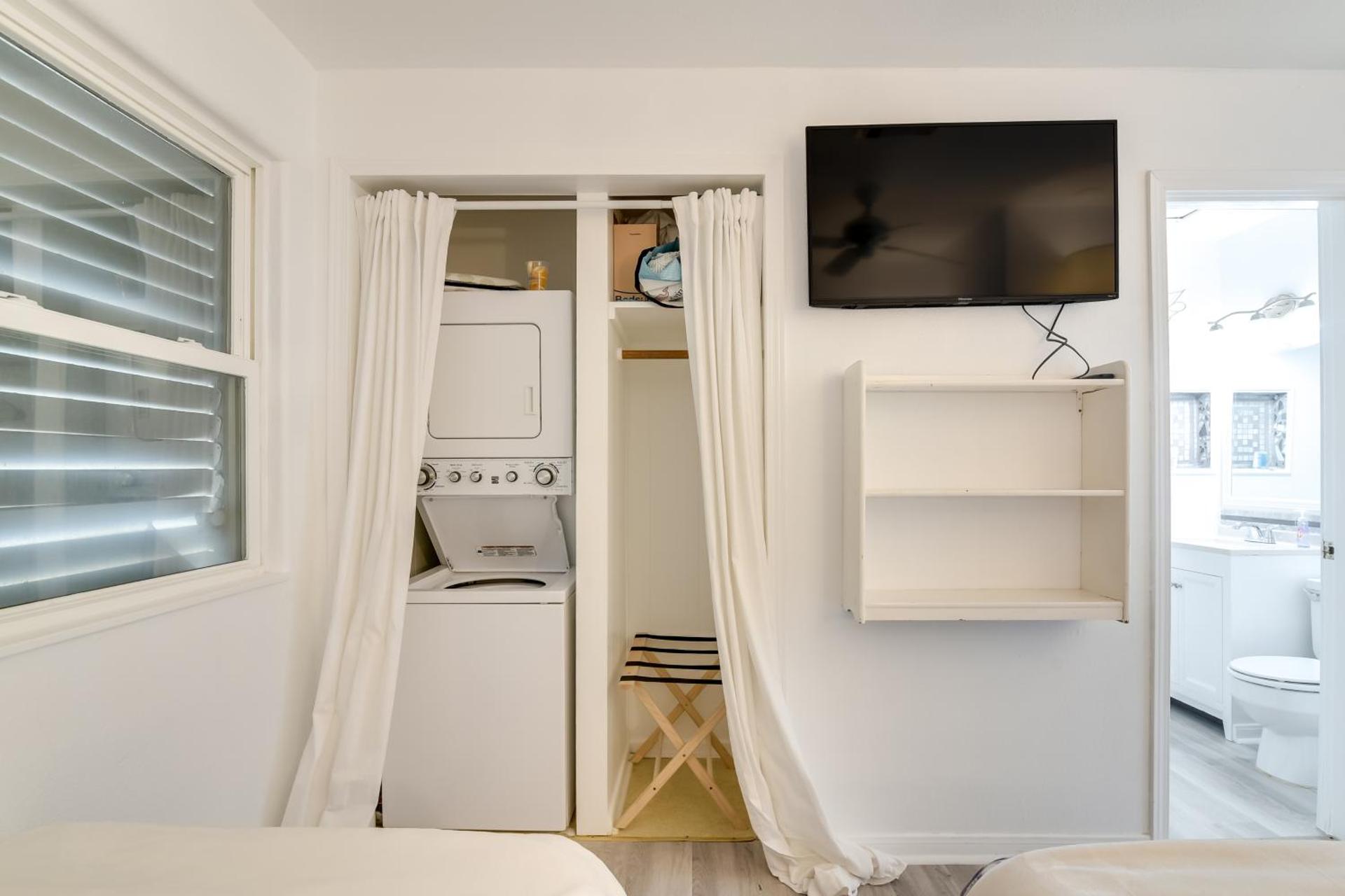 Oceanfront Home with Deck and Views in Galveston!