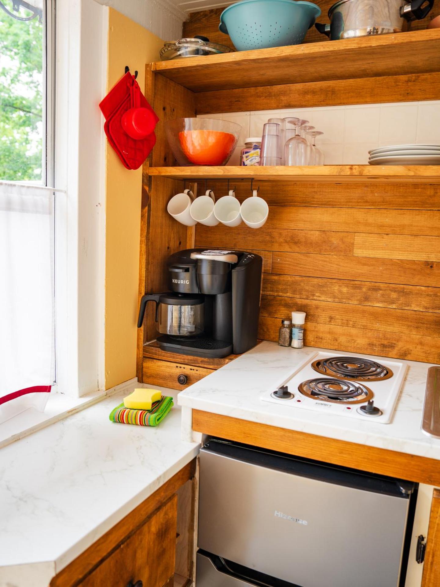 Coffee/tea facilities