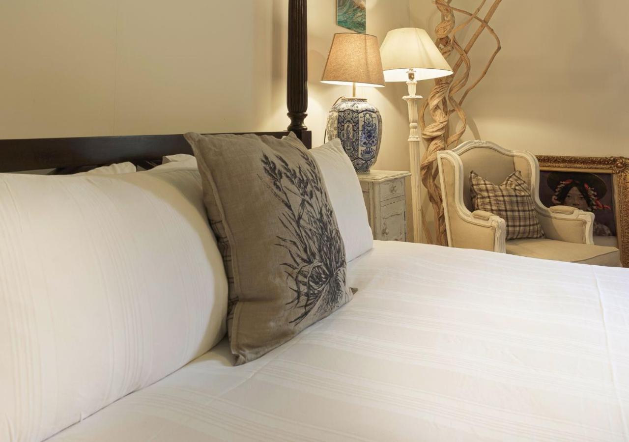 Artisan Hall: 4BD Stunning Grandeur in Cotswolds