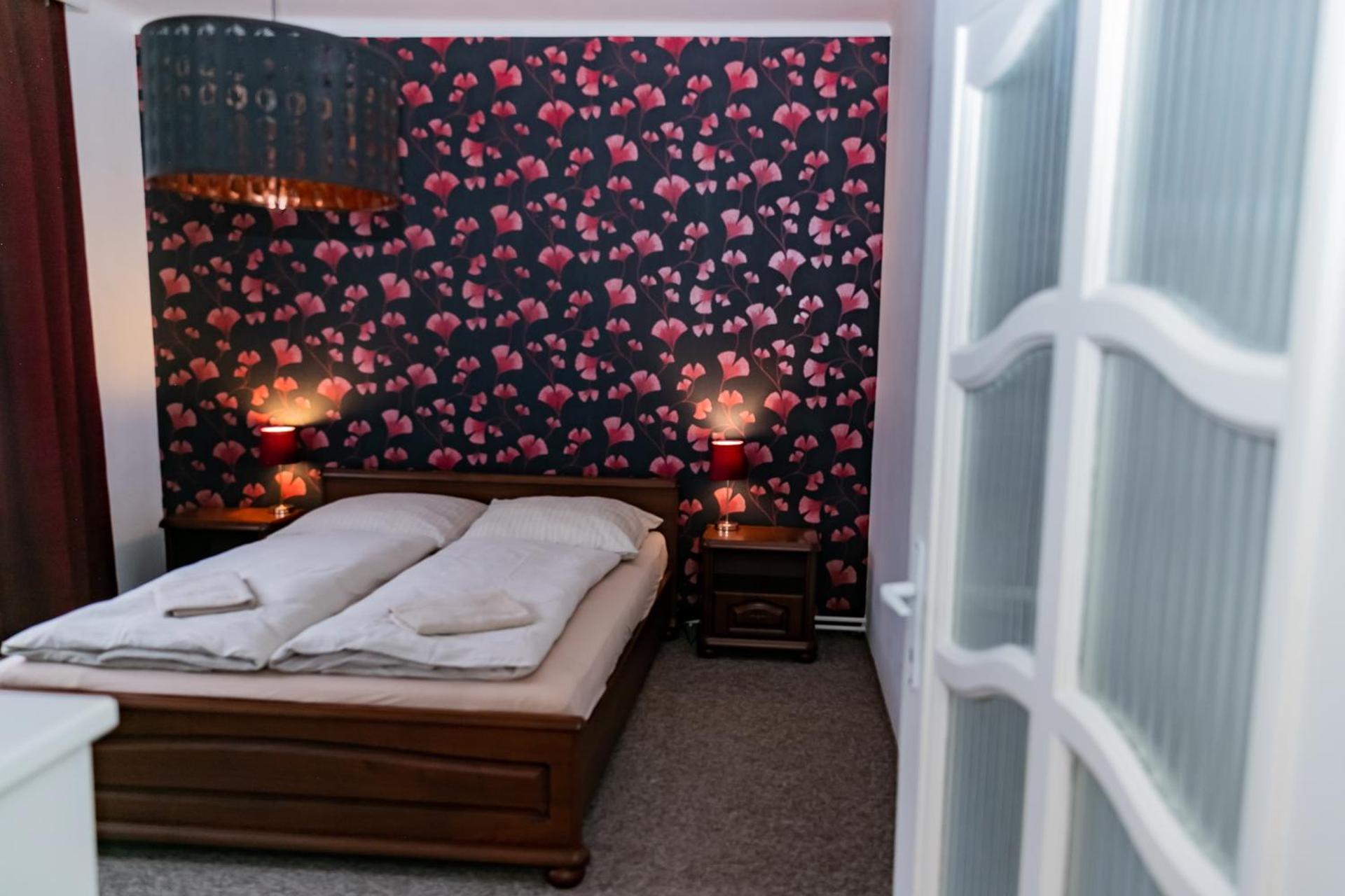 Center House - Otthon, csak máshol!