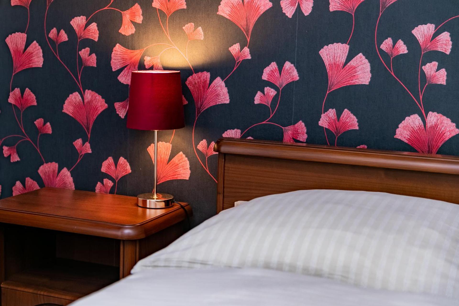 Center House - Otthon, csak máshol!