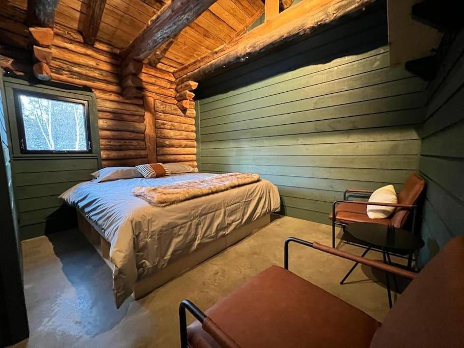 ÖBois Charlevoix - L'Écurie 2 Studio