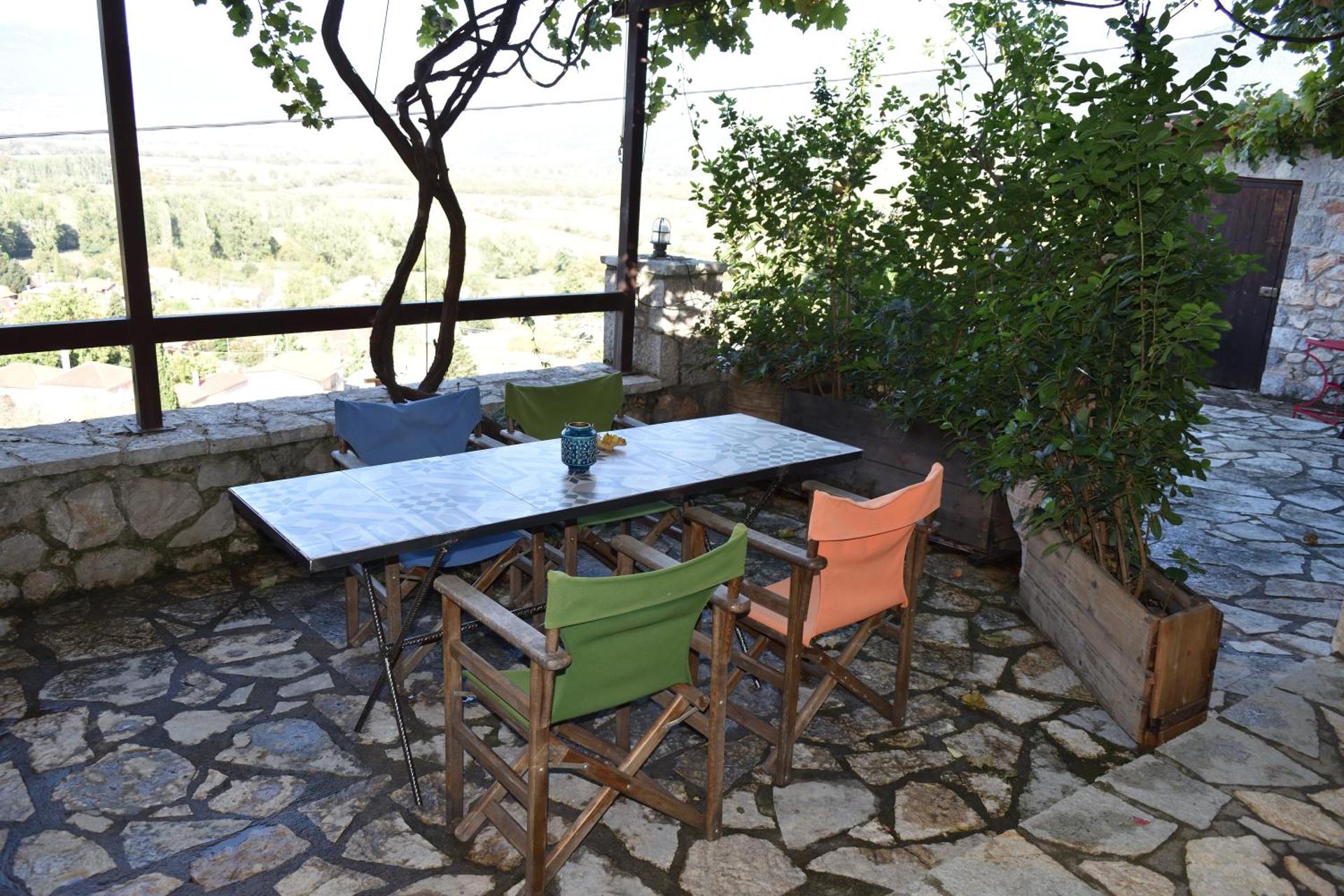 Small Stone Maisonette 1