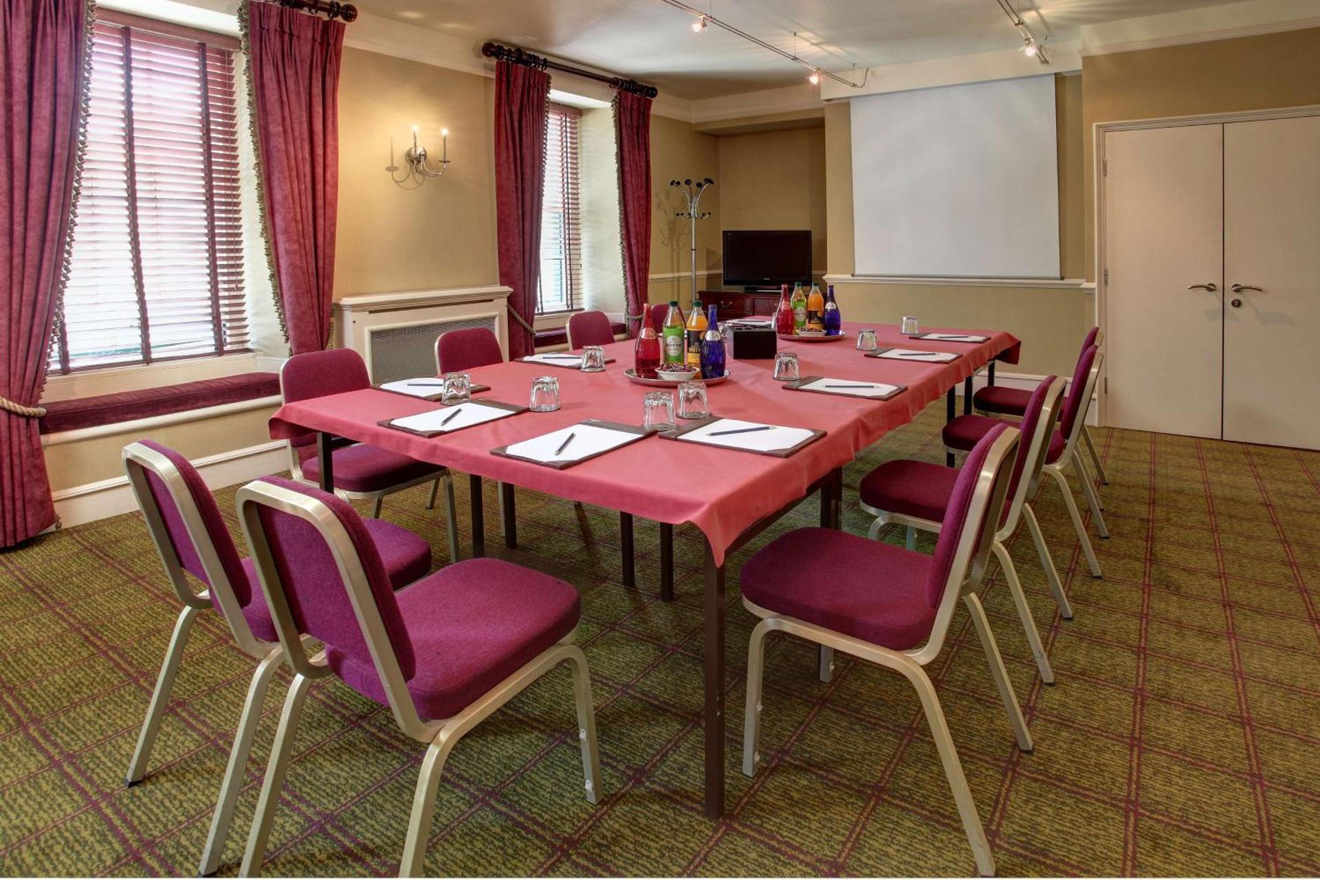 Meeting/conference room