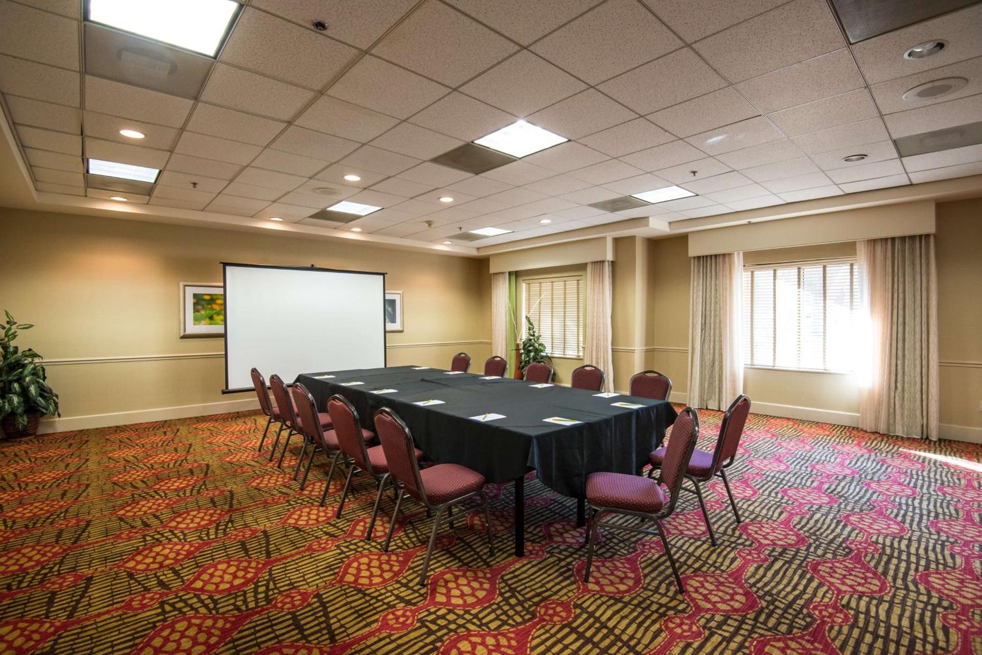 Meeting/conference room