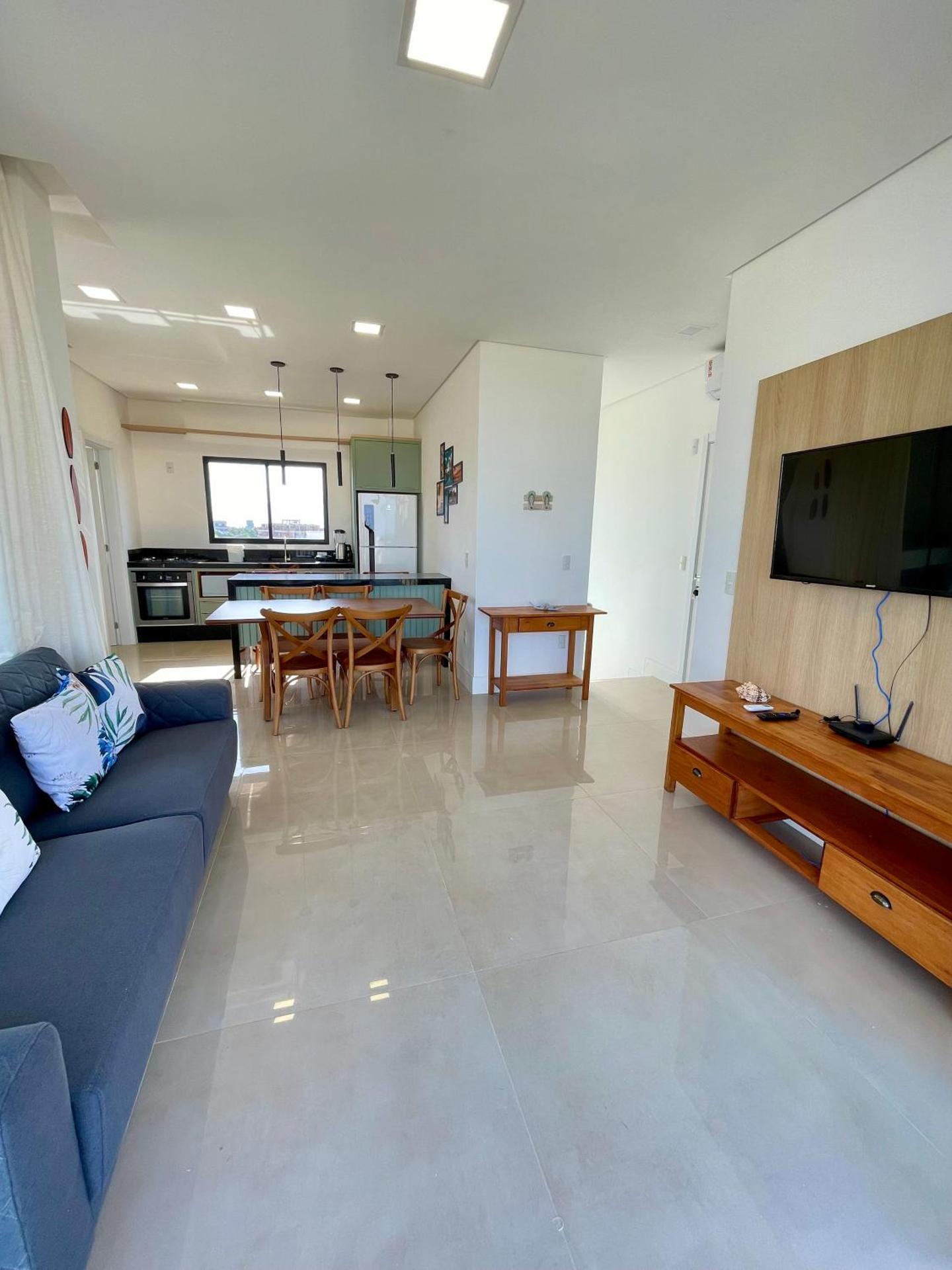 Linda Cobertura Duplex 4 Suítes 150 metros do mar, vila do sol