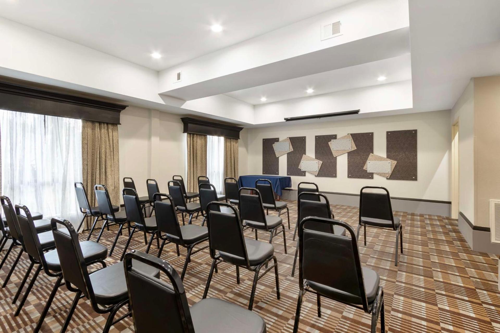 Meeting/conference room