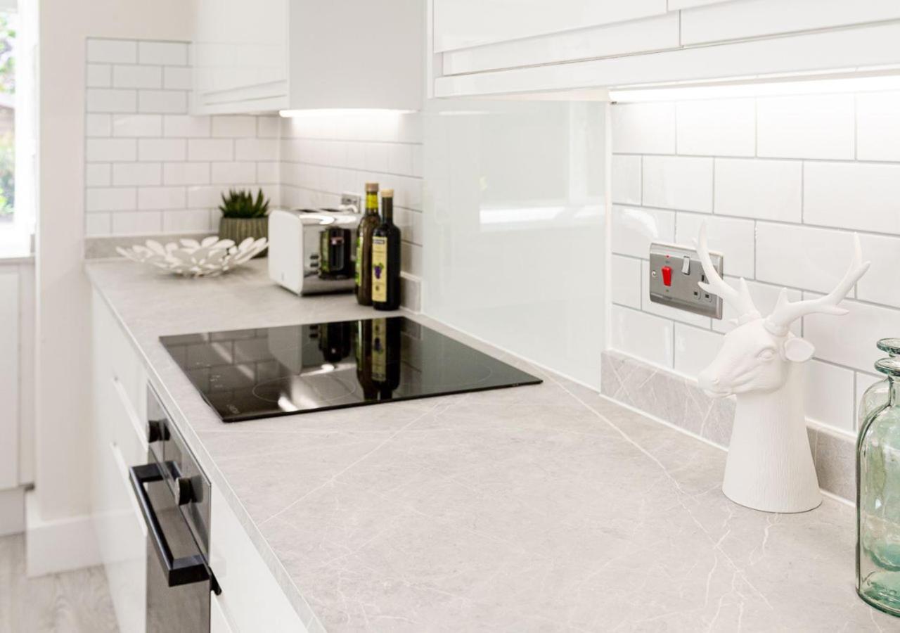 Stunning Townhouse with Large Garden - Sleeps 8!