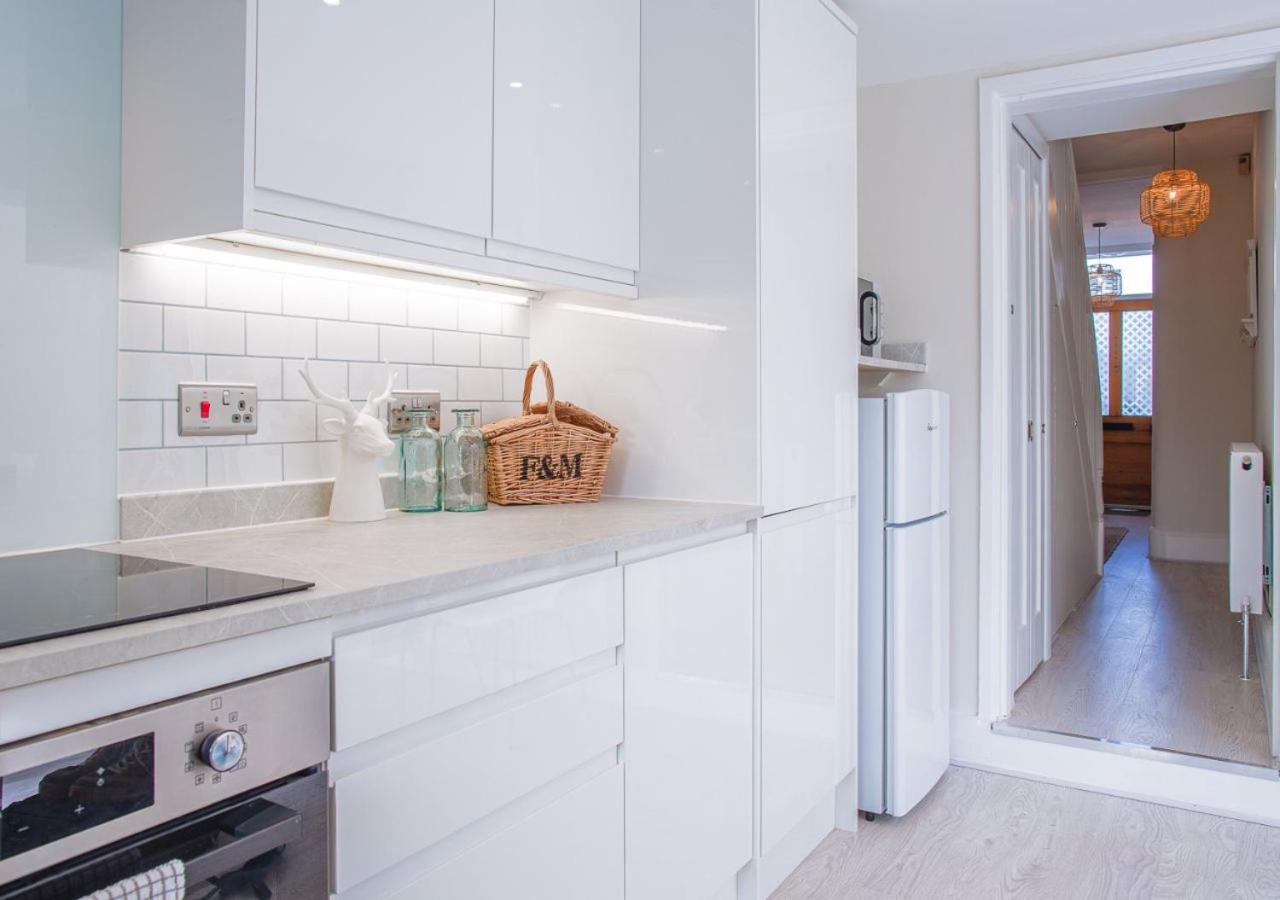 Stunning Townhouse with Large Garden - Sleeps 8!