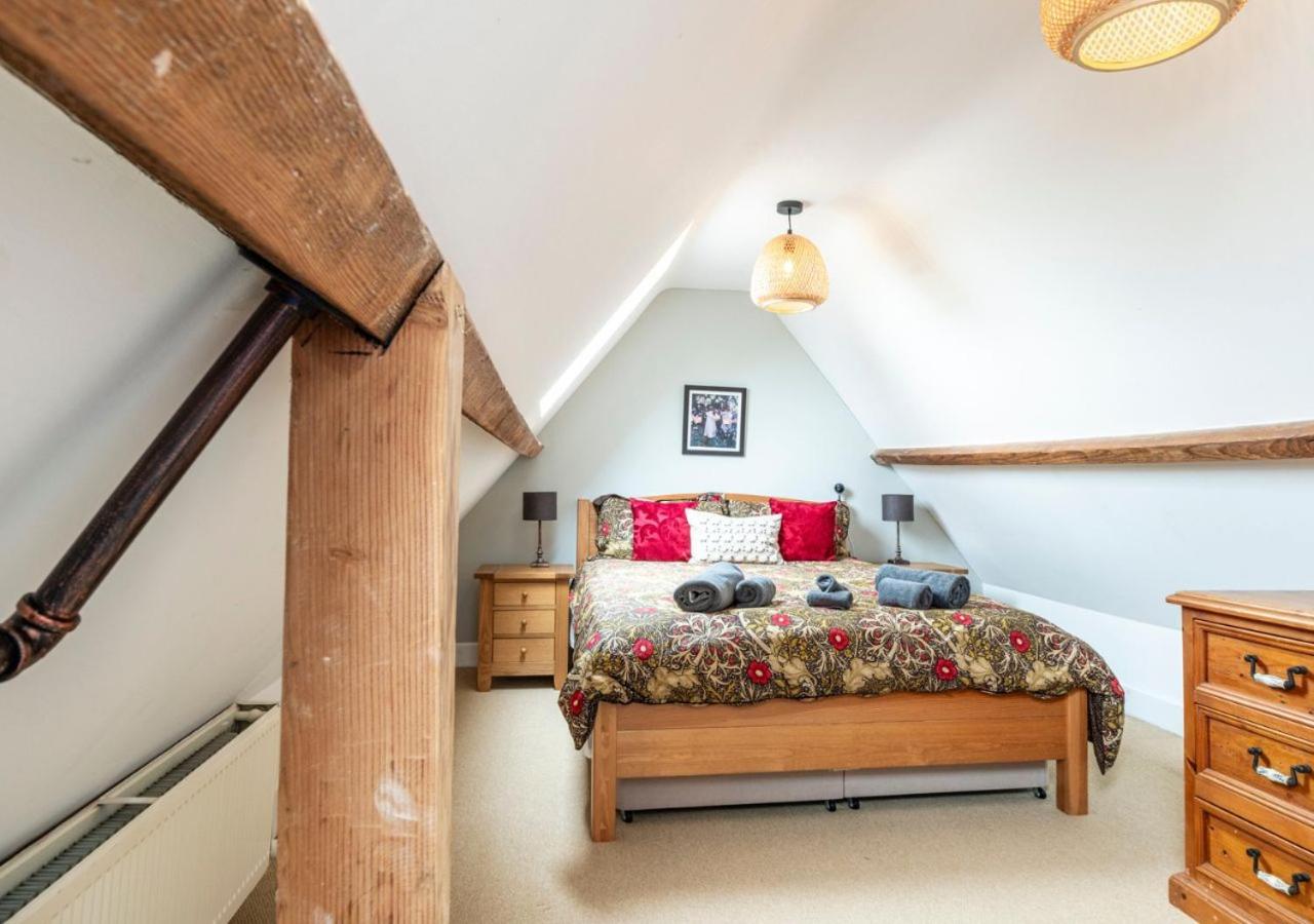 Beautiful 3BD Family Retreat in Oxfordshire!